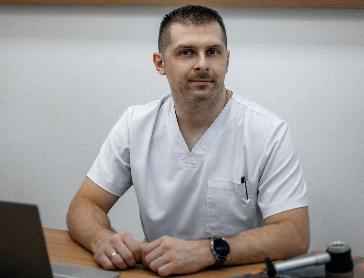 4-Врач-онколог хирург Александр Дегтярёв.jpg
