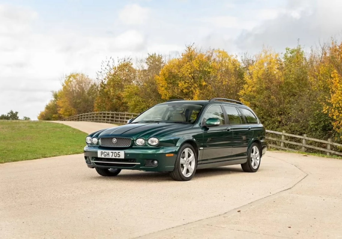 Ягуар Елизаветы II