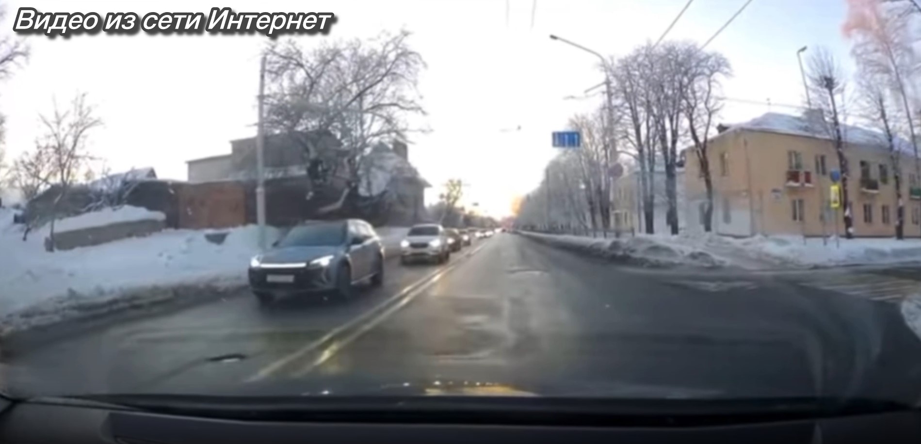 опасный маневр водителя в Минске