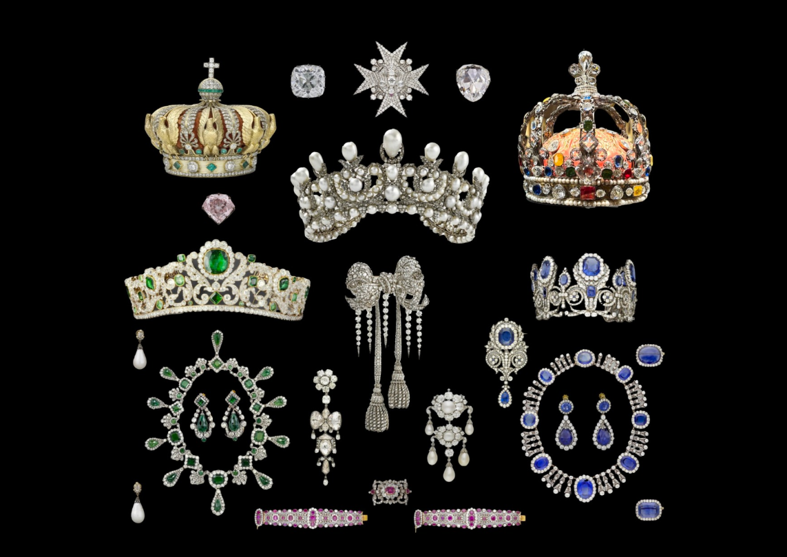 украденные сокровища Лувра