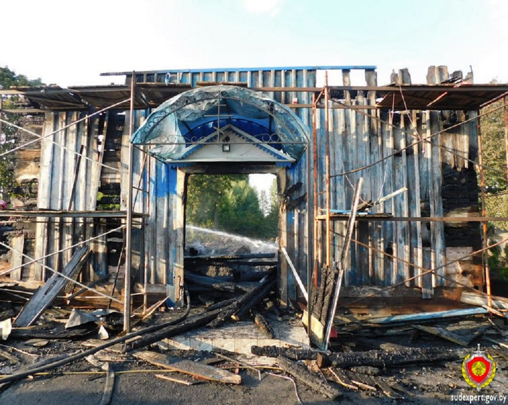 сгоревший храм1.jpg