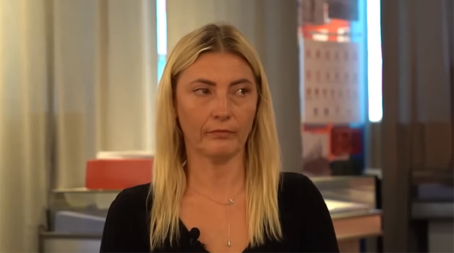 пострадавшая от маньяка.png