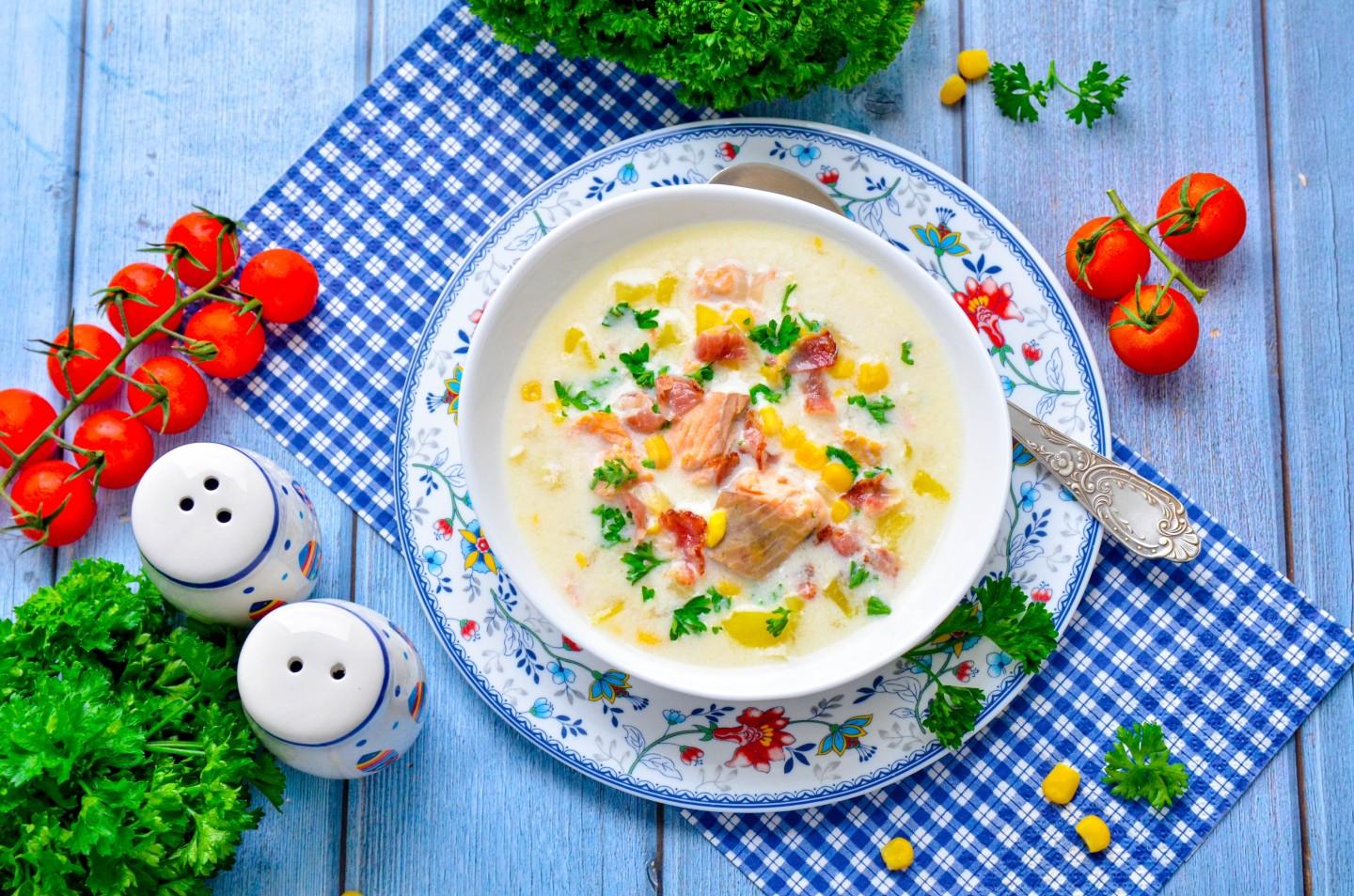 Бостонский рфбный суп 1000.menu.jpg