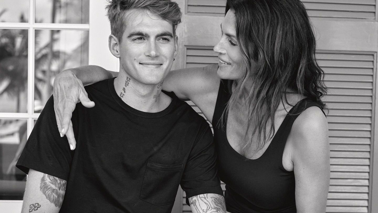 cindy-crawford-presley-gerber-teaser.jpg