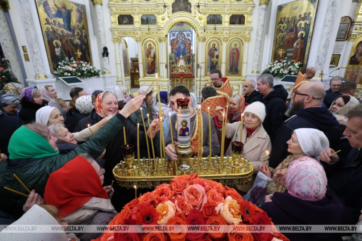 Благодатный огонь в Минске