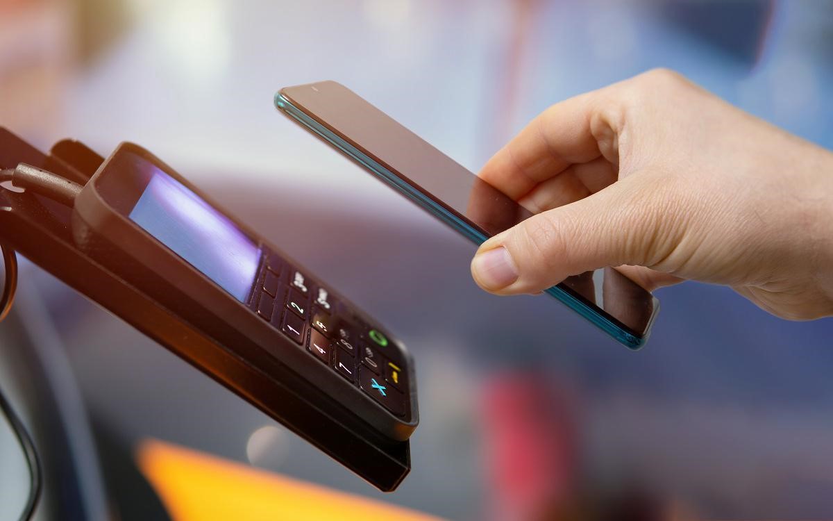 платеж смартфоном