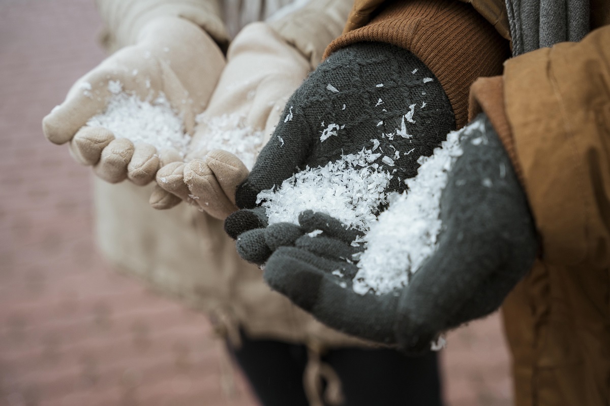 снег в ладонях.jpg