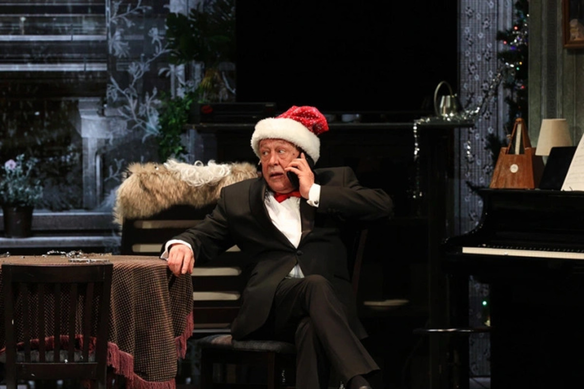 спектакль с Ефремовым 