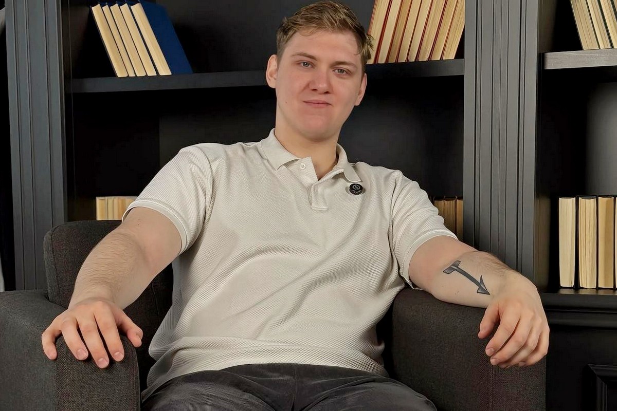 1-Андрей Гребнёв.jpg