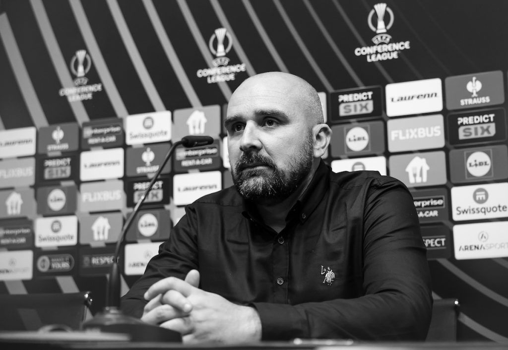 Младен Жижович умер во время матча.jpg