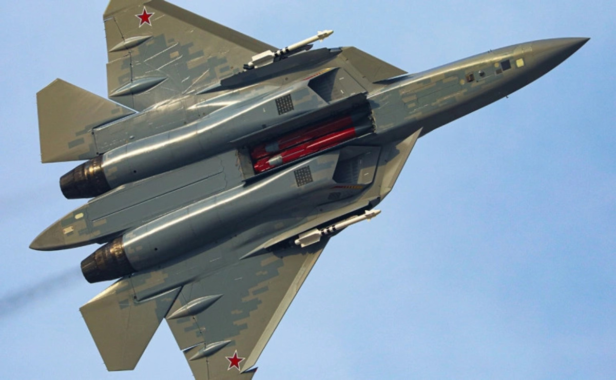 истребитель Су-57Э 