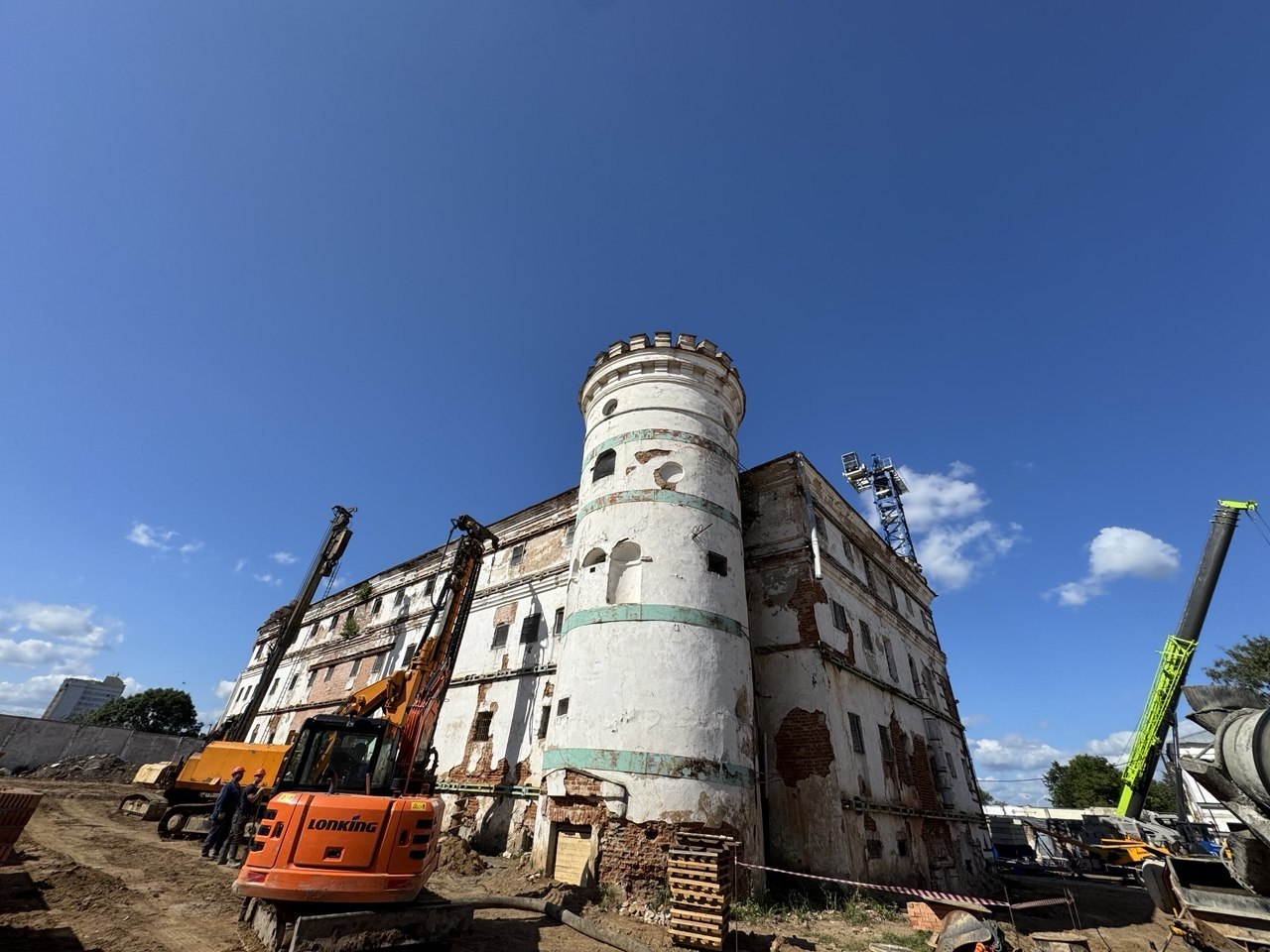 Пищаловский замок (4).jpg