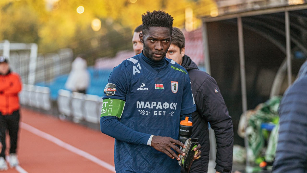 в белорусском футболе разгорелся расистский скандал.jpg