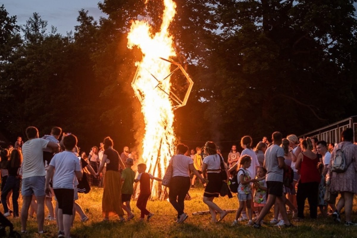 3-Купалле ў Дукорскім маёнтку.jpg