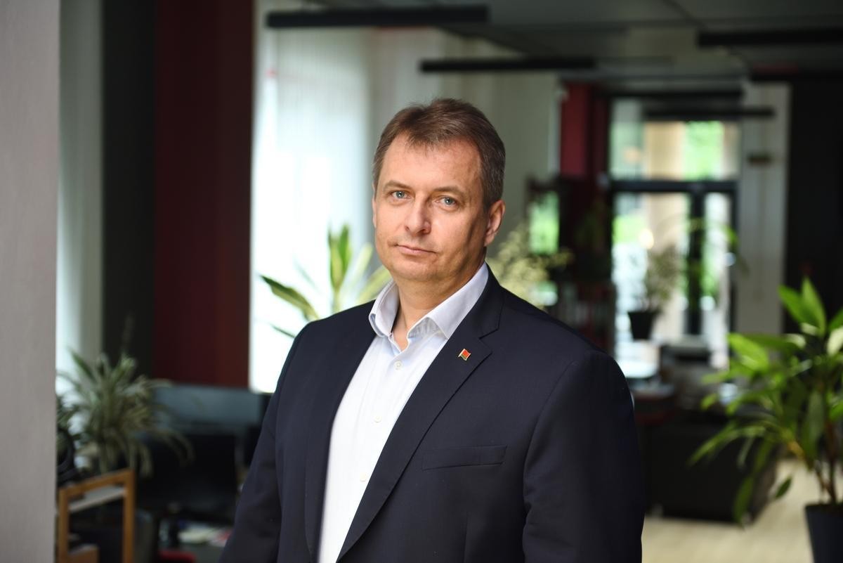 10-Генеральный директор компании МТС Владимир Козырь.jpg