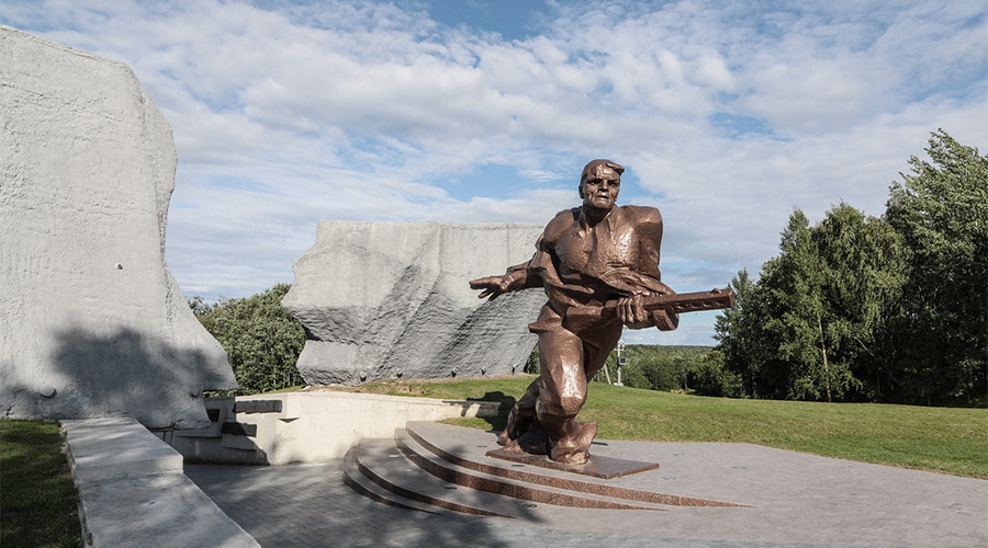 Мемориал_Прорыв_Монумент-1.jpg Мемориал_Прорыв_Монумент-1.jpg