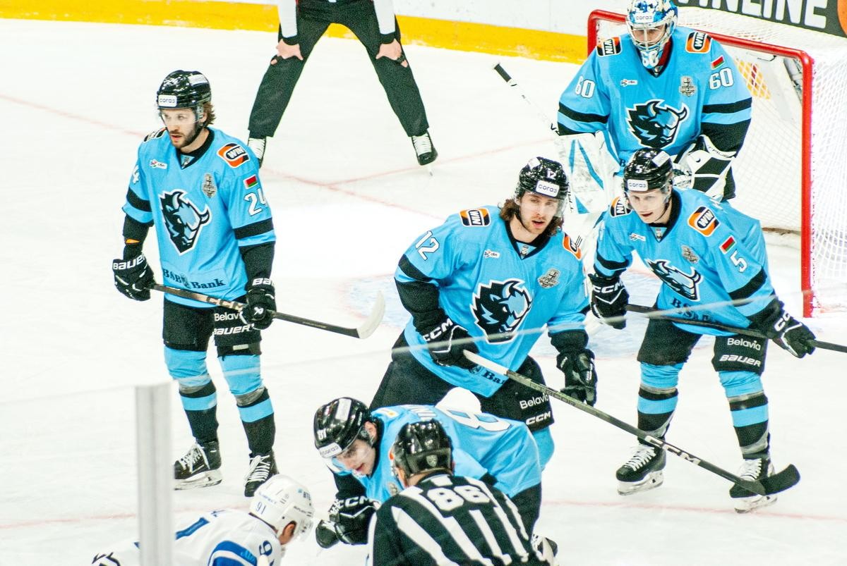 5-Тай Смит Алекс Лимож и Роб Хэмилтон.jpg