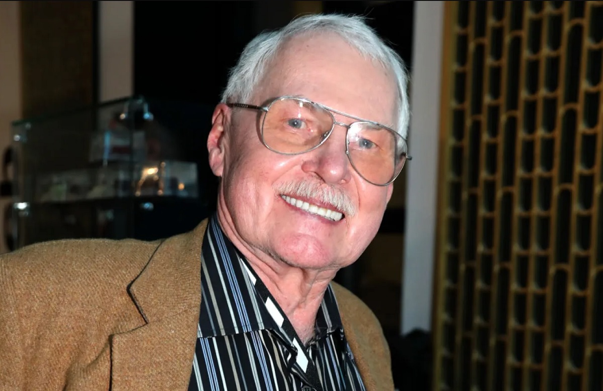 Владимир Гостюхин