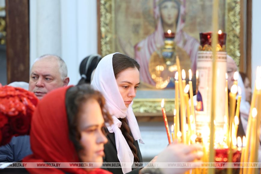 Благодатный огонь в Минске