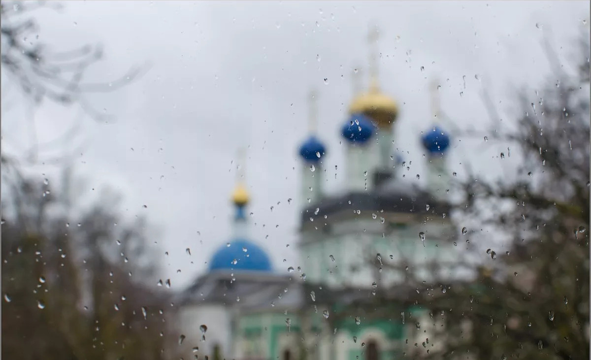 пасмурно на Пасху