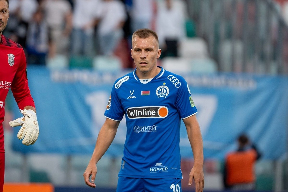 4-Дмитрий Подстрелов в форме минского Динамо.jpg