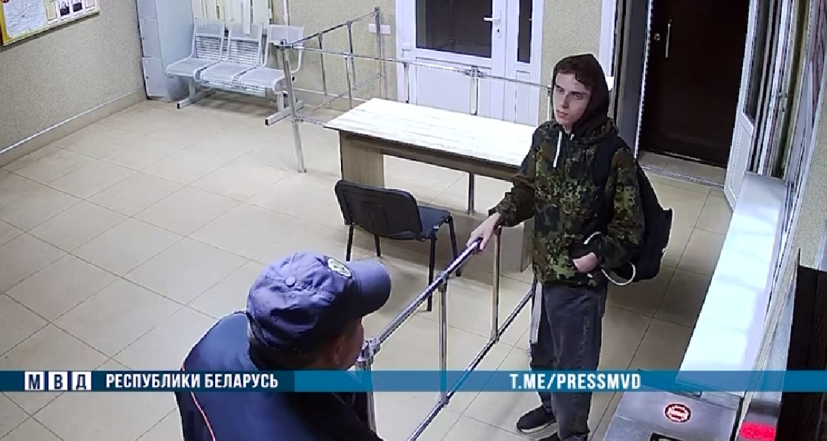 блогер в РОВД
