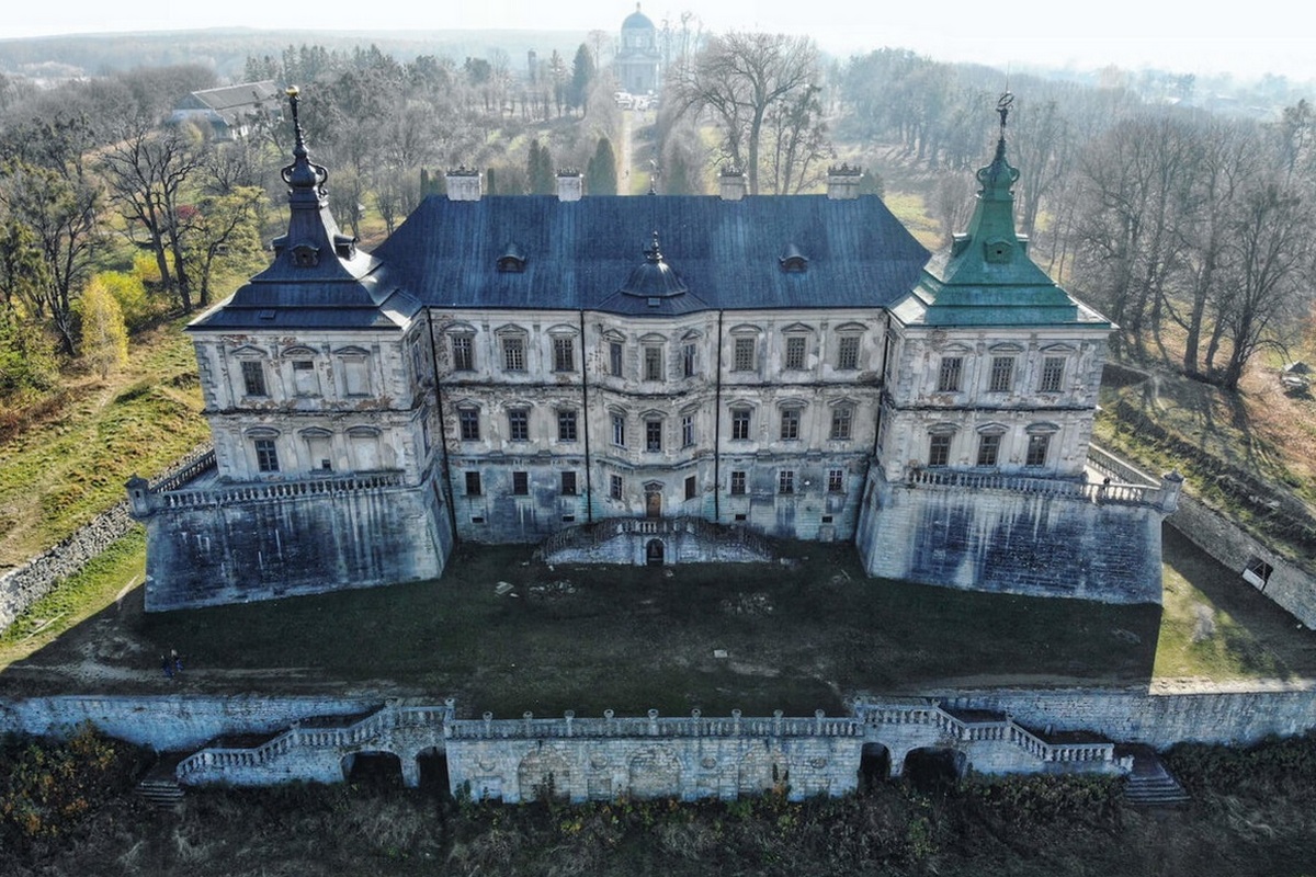 4-Замок в Подгорцах.jpg