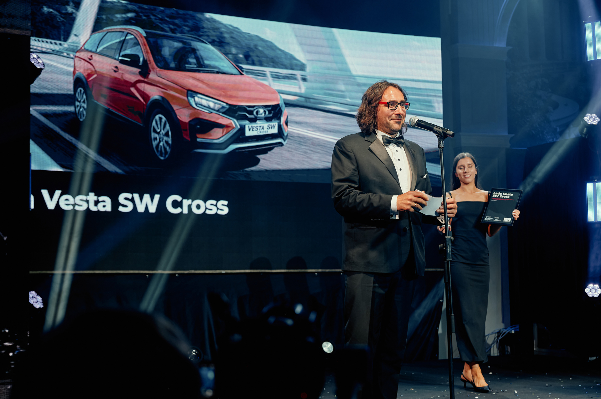 Маскот 89.jpg Маскот 89.jpg