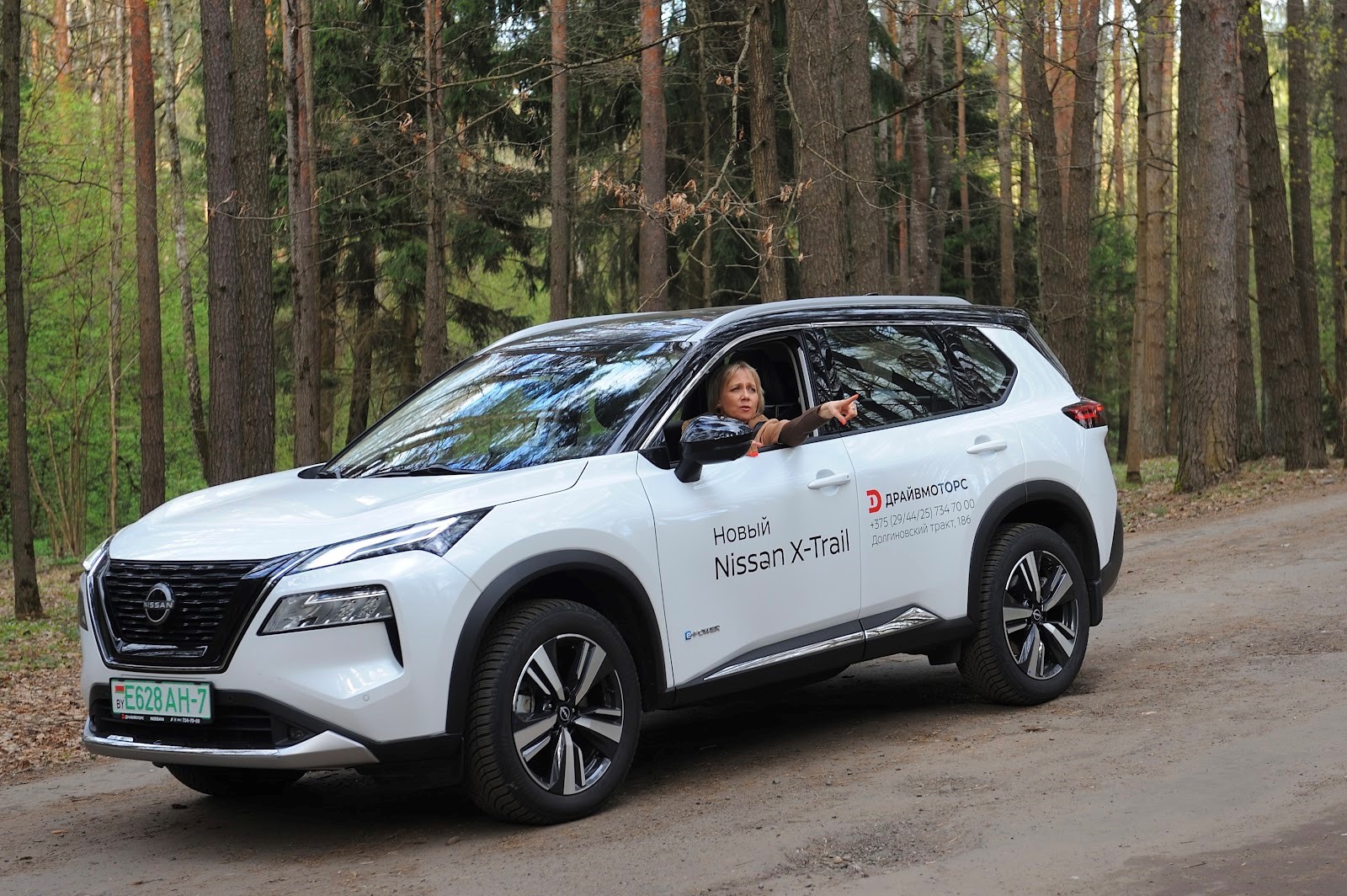 Тестируем новый Nissan X Trail. В чем плюсы гибрида внедорожника |  СмартПресс