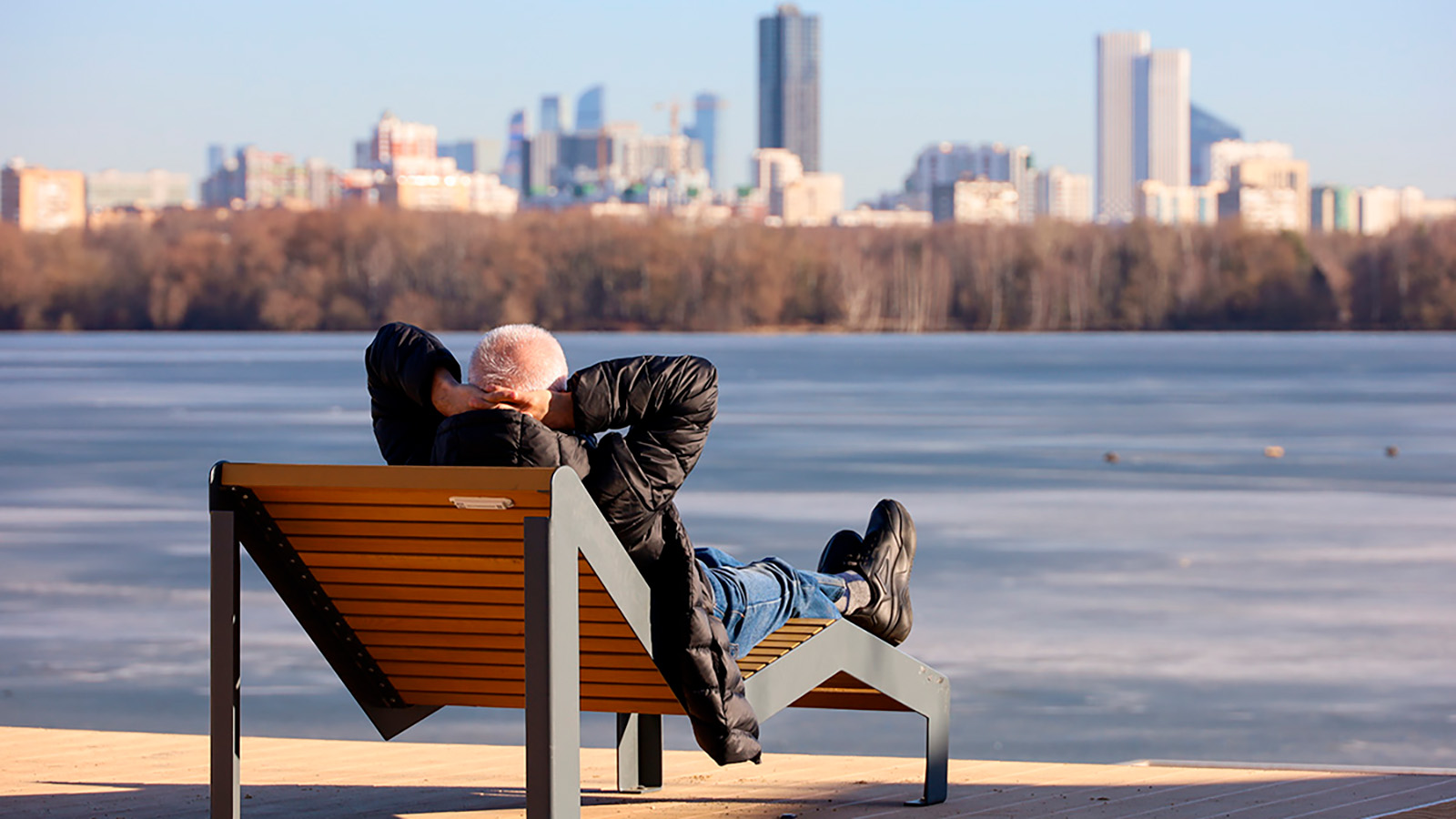 теплый апрель