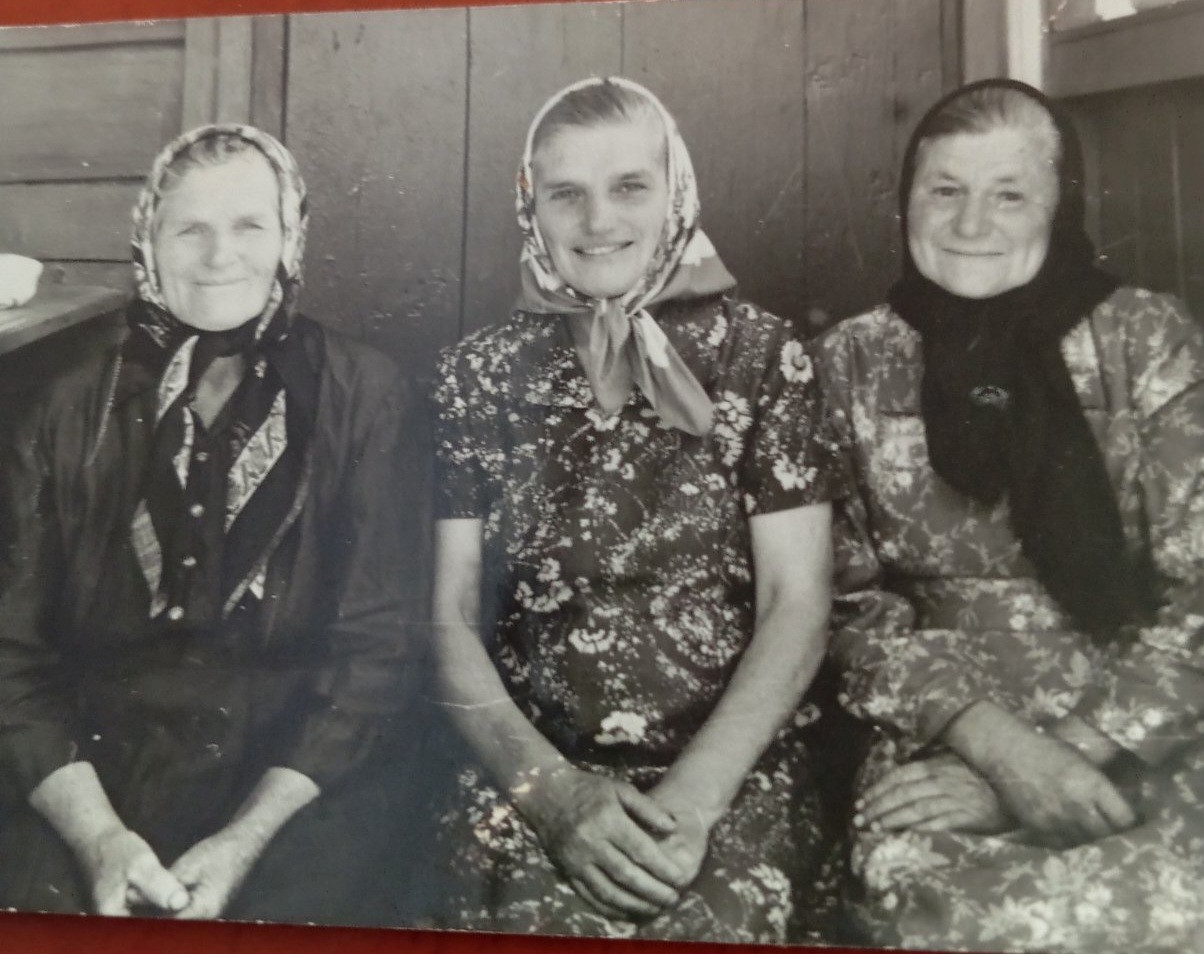 О чем говорили бабушки на лавке 13.jpg