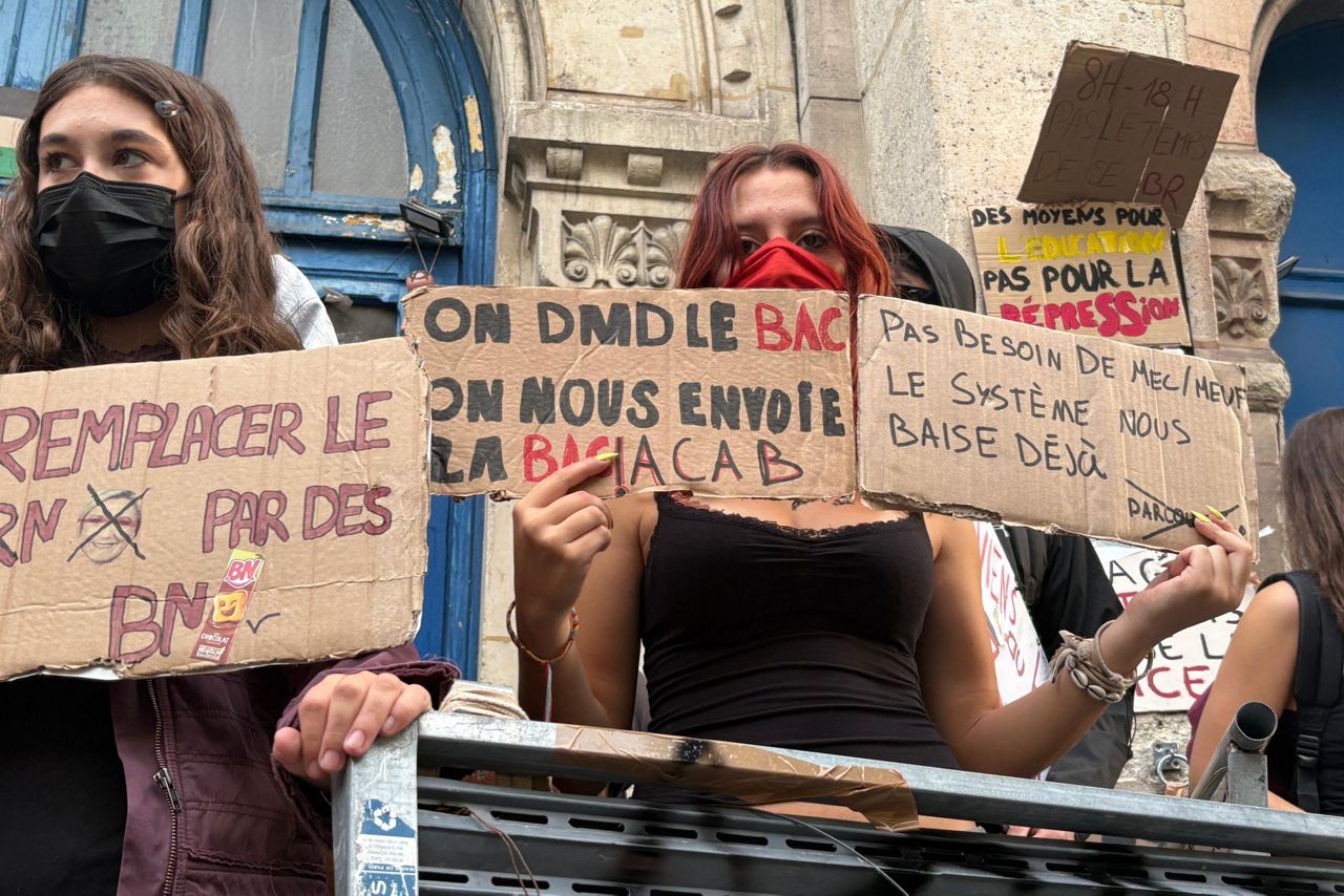 протесты во Франции протесты во Франции