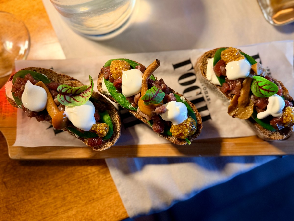 5-Брускетты ресторан Гости.jpg