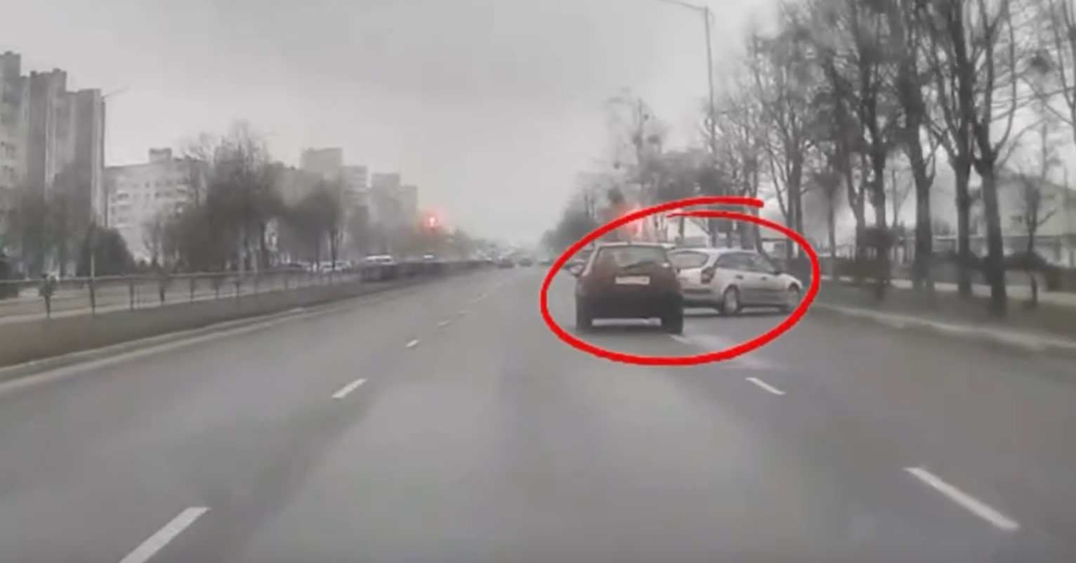 водитель не остановился по требованию ГАИ