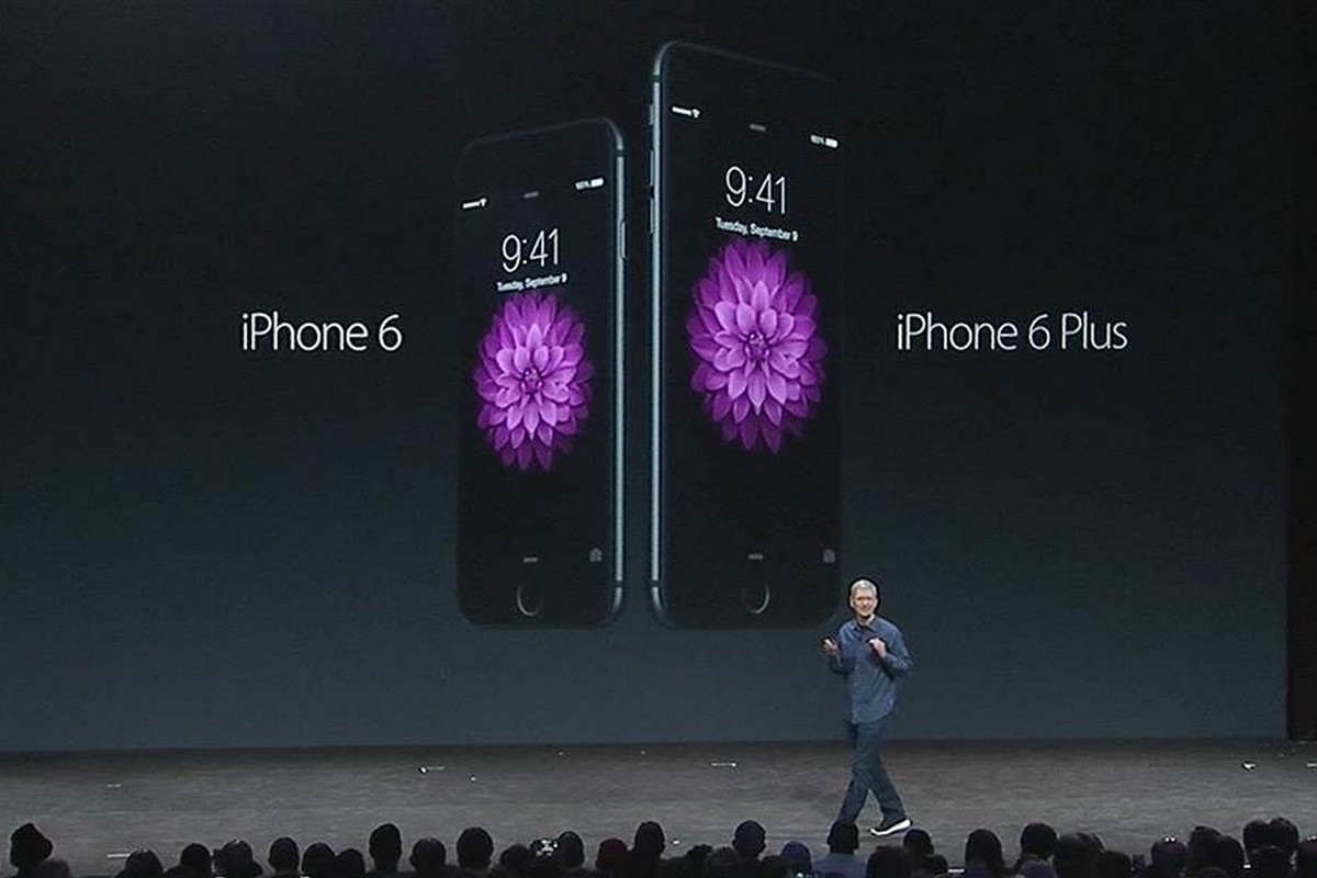 3-Во время презентации iPhone 6.jpg