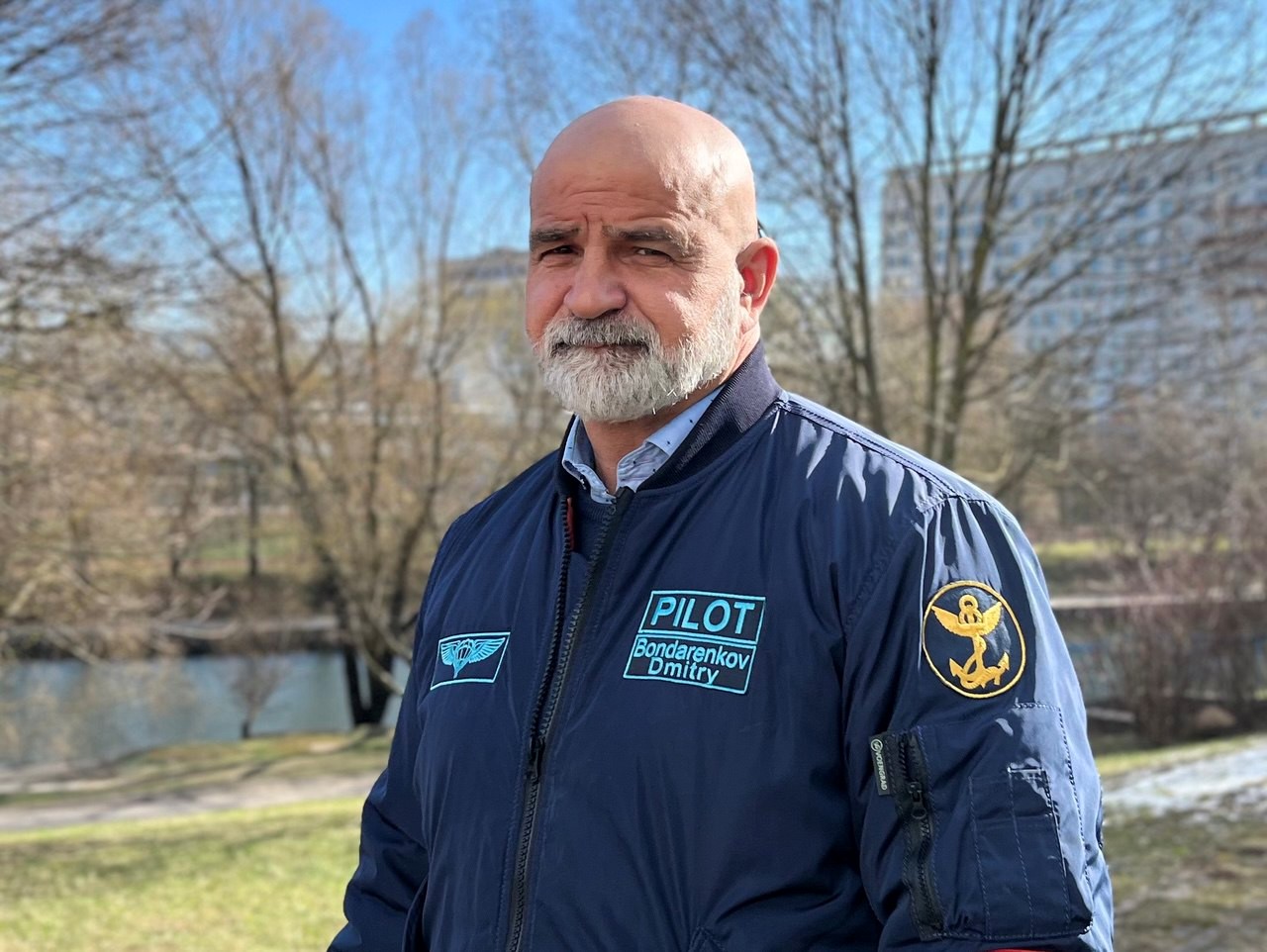 1-Пилот воздушного шара Дмитрий Бондаренков.jpg