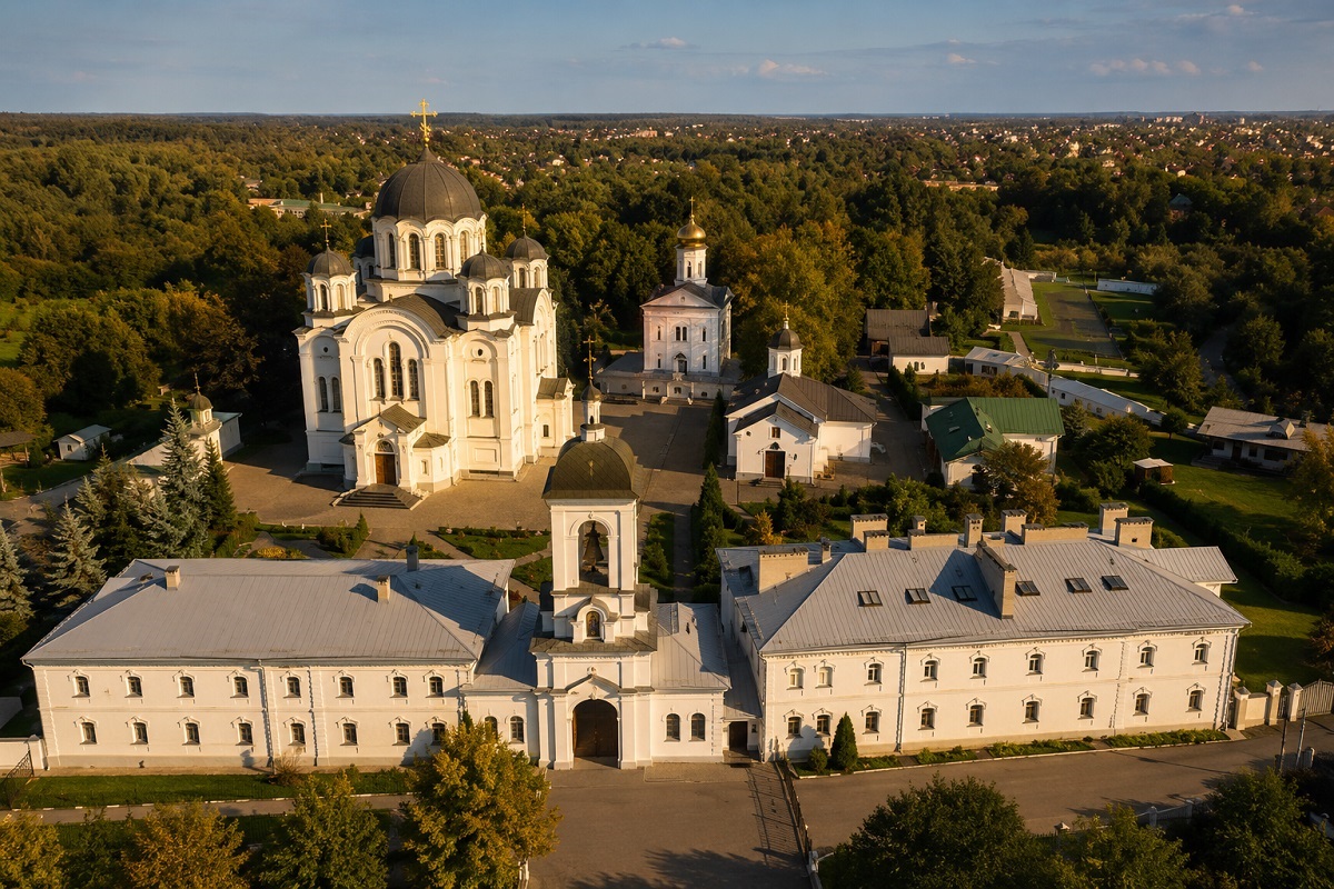 Спасо-Евфросиньевский монастырь. Изображение сгенерировано ИИ по фотографии