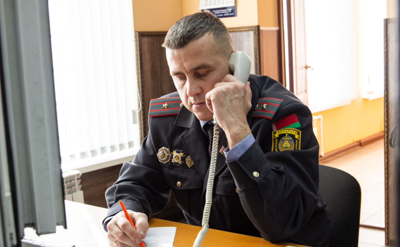 милиционер на службе