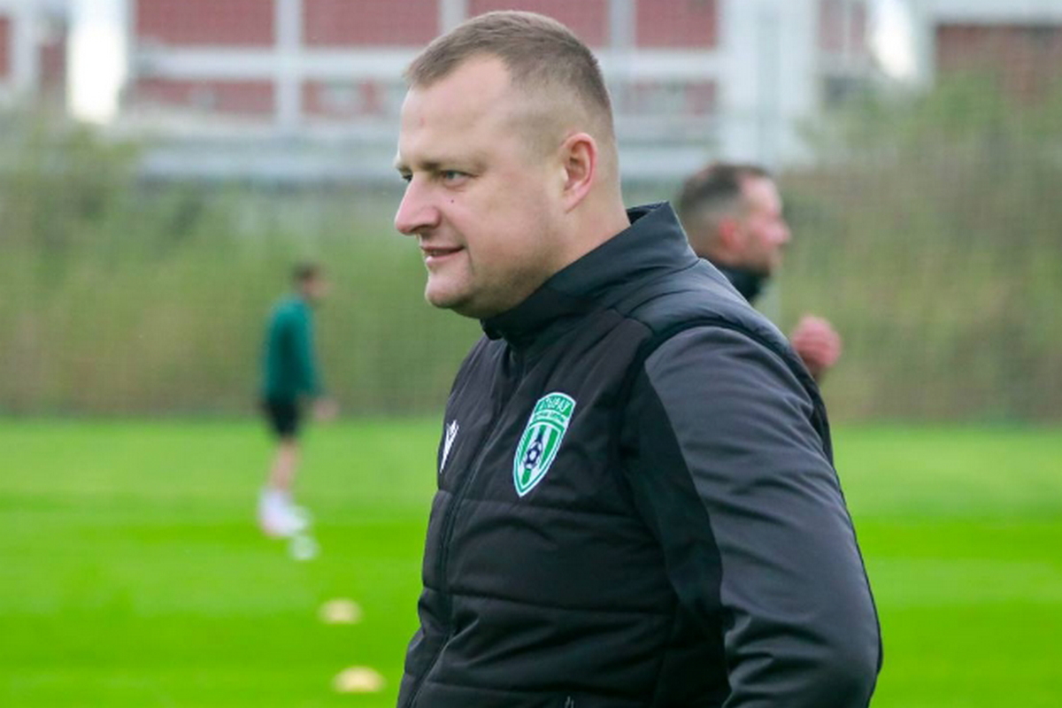 Виталий Жуковский.jpg