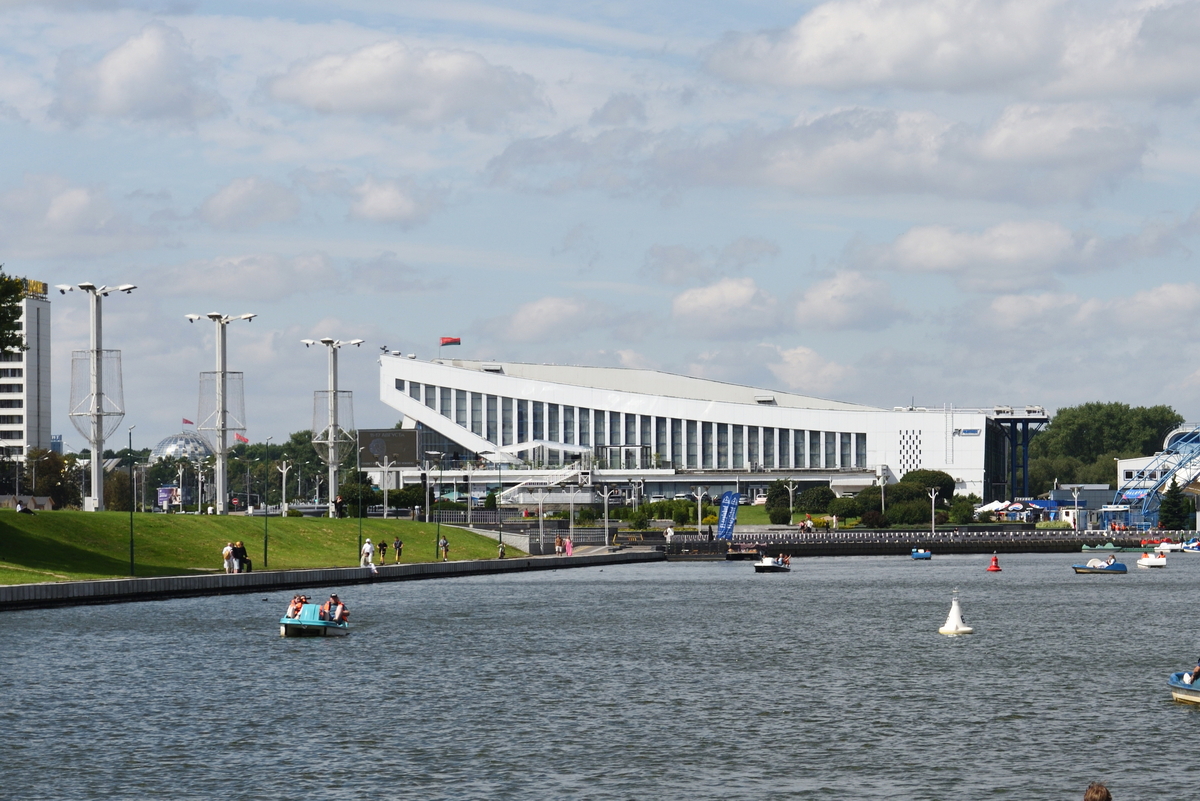 Дворец спорта.JPG