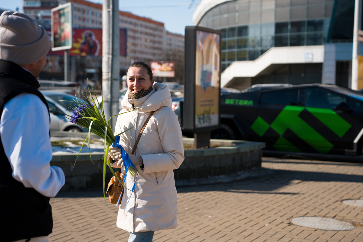 ирисы раздают 