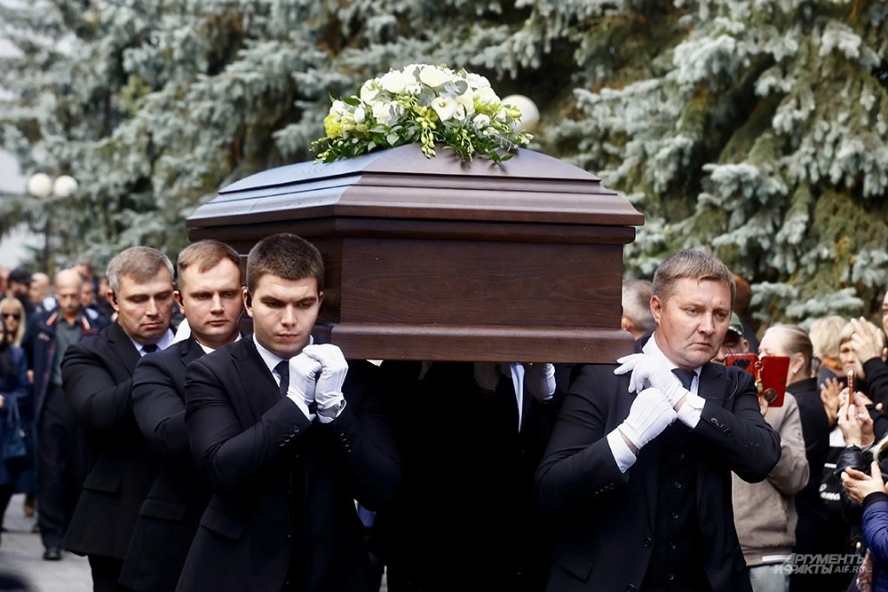 Похороны Сергея Соседова (4).jpg