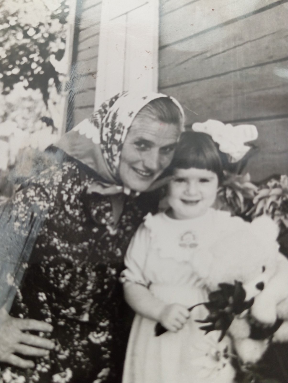 О чем говорили бабушки на лавке 12.jpg