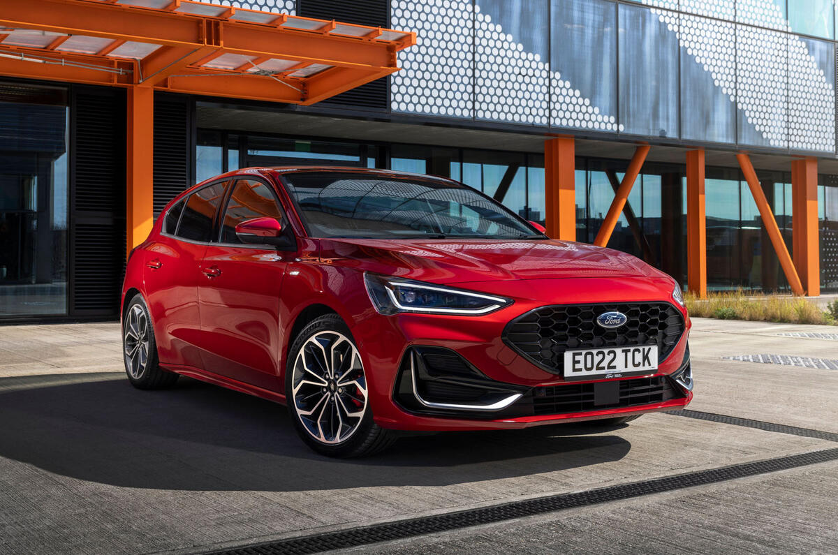 ford-focus-front-quarter-static.jpg