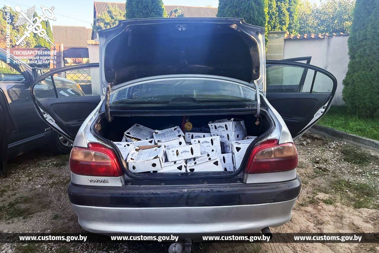 сыр в машине.jpg