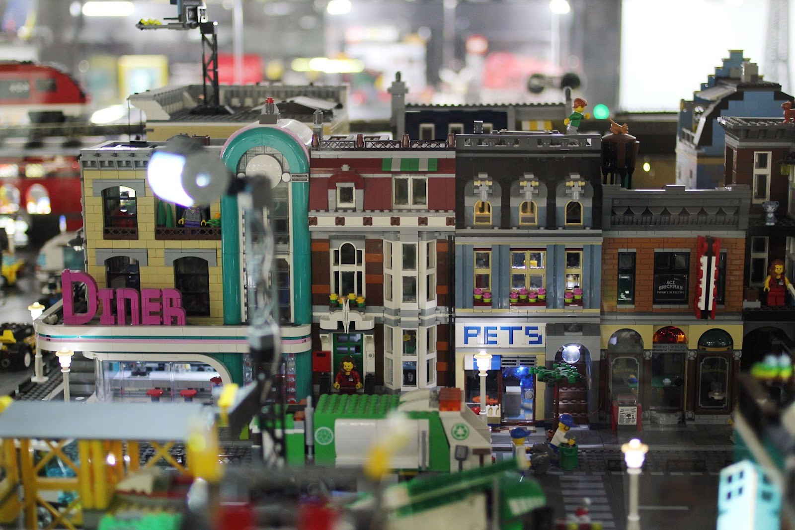 5-Город из Lego.jpg