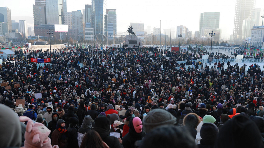 Монголия митинг 2022. Столица Монголии 2022. Протесты в Монголии. Массовые выступления.