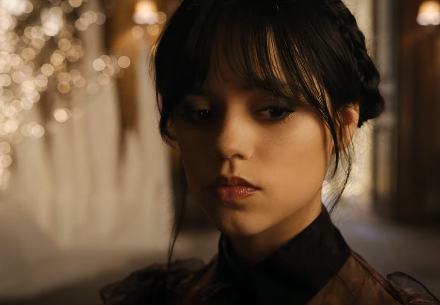 Wednesday 1 на русском. Jenna Ortega Уэнсдей. Уэнздей Аддамс 2023.