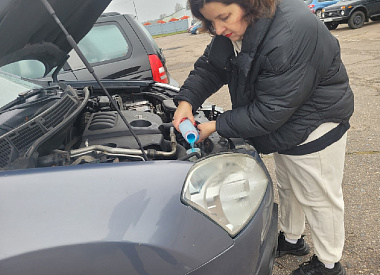 Как выбрать зимнюю омывайку, чтобы она точно не замерзла. “Химозный” запах – норма?