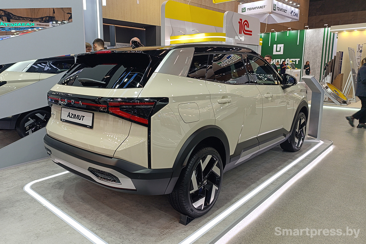 Lada Azimut вид сзади